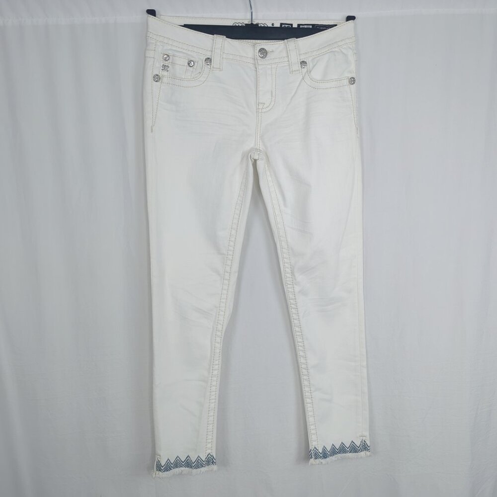 Miss Me White Skinny Jeans 27 Mid Rise Ankle Blue Embroidery